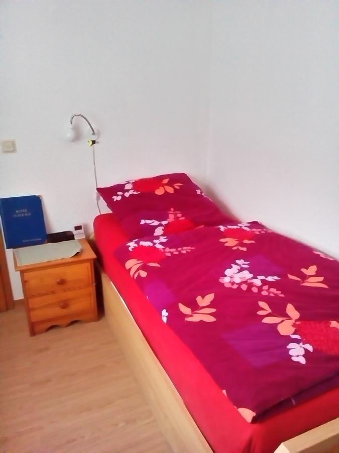 Monteurhotel Garni Alter Olper Hof Линдлар Екстериор снимка
