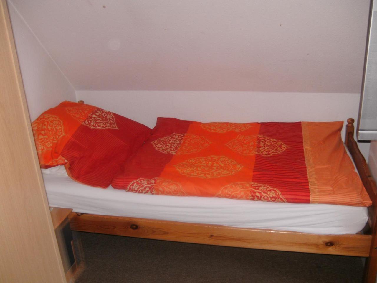 Monteurhotel Garni Alter Olper Hof Линдлар Екстериор снимка