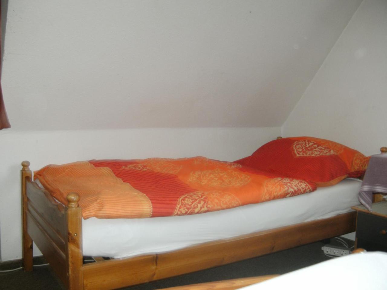 Monteurhotel Garni Alter Olper Hof Линдлар Екстериор снимка